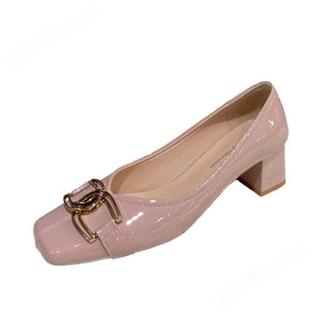 H978-63粉色漆皮粗跟高跟鞋女可爱金属扣浅口女鞋气质羊皮鞋